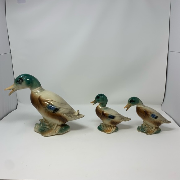 Vintage Royal Copley Pottery Mantle Duck Set of 3 - Picture 2 of 8